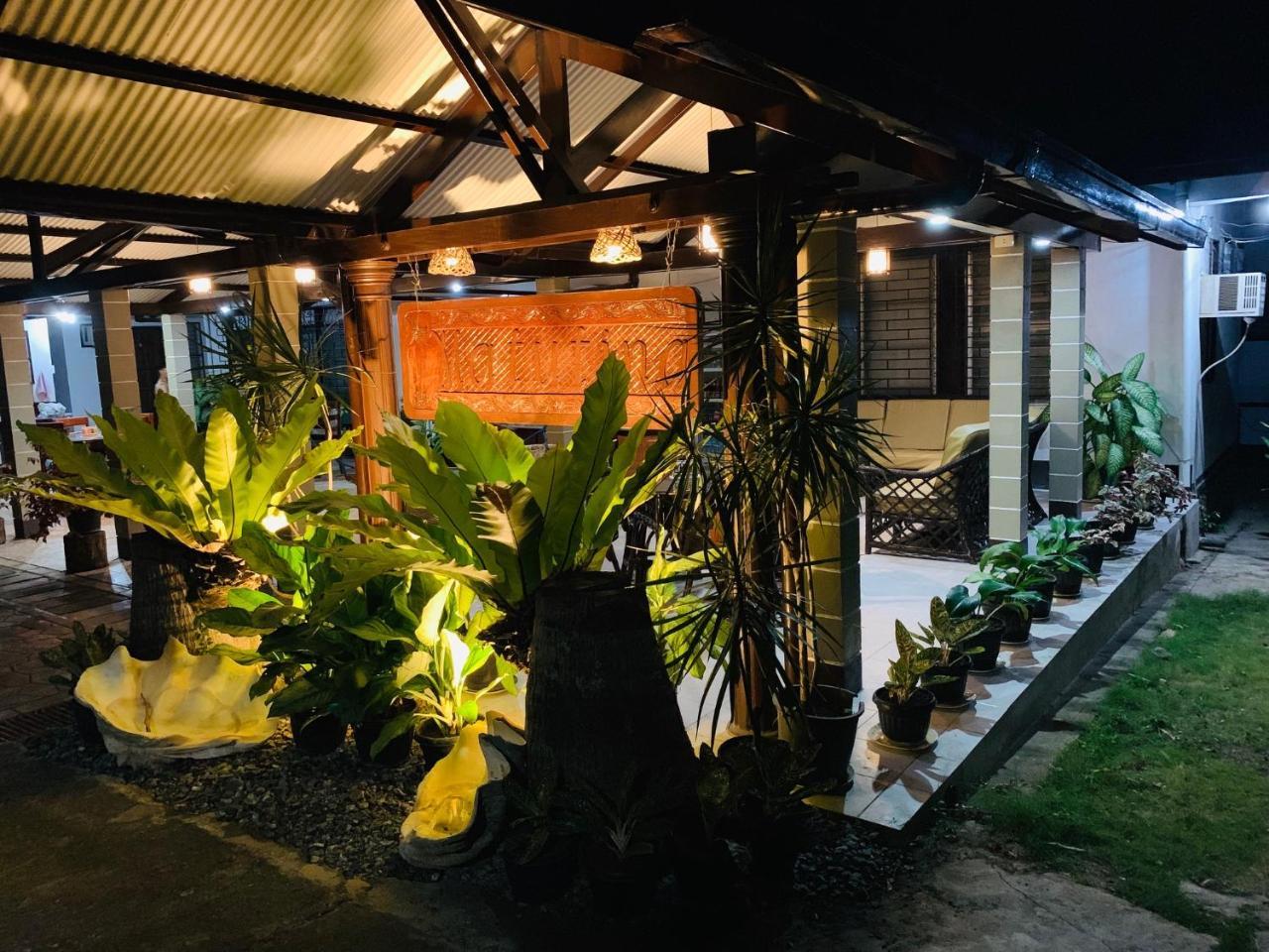 Matutina Pensionne Puerto Princesa Buitenkant foto